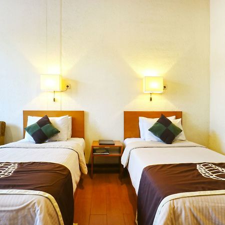 Hotel & Banquet Panorama Lembang Bagian luar foto