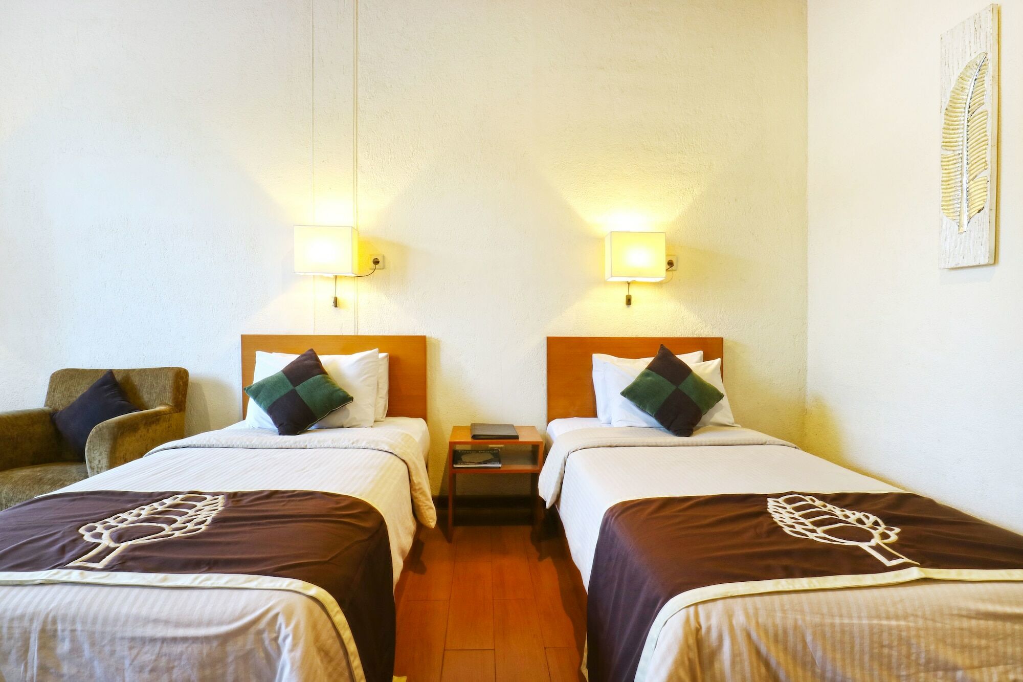 Hotel & Banquet Panorama Lembang Bagian luar foto