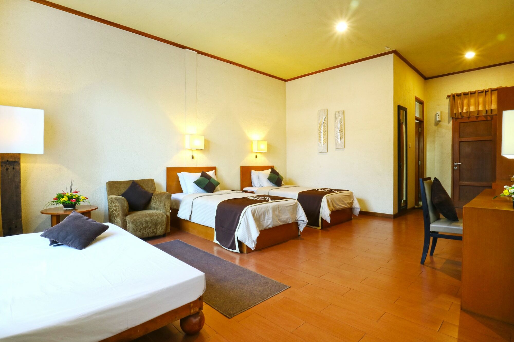 Hotel & Banquet Panorama Lembang Bagian luar foto