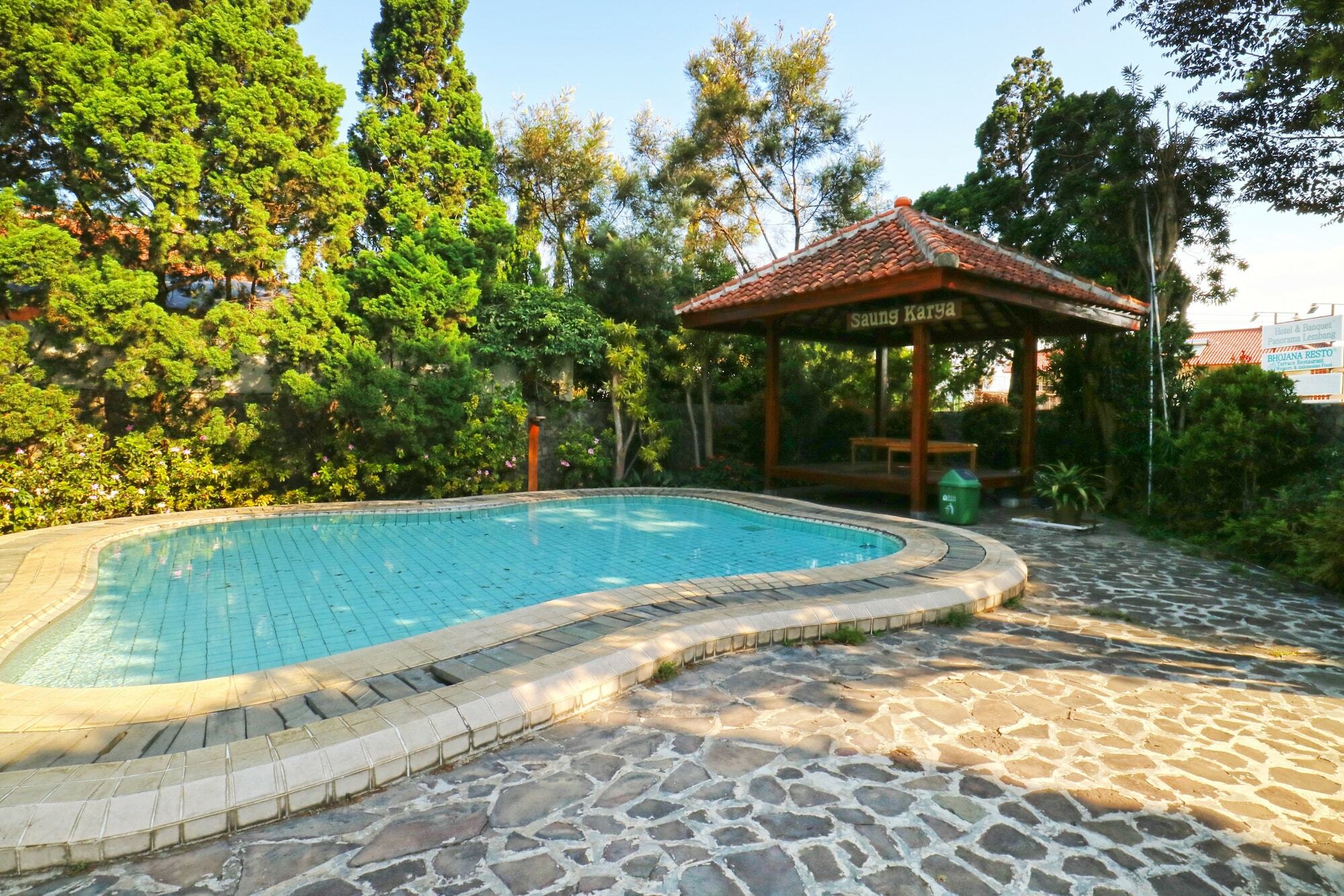 Hotel & Banquet Panorama Lembang Bagian luar foto